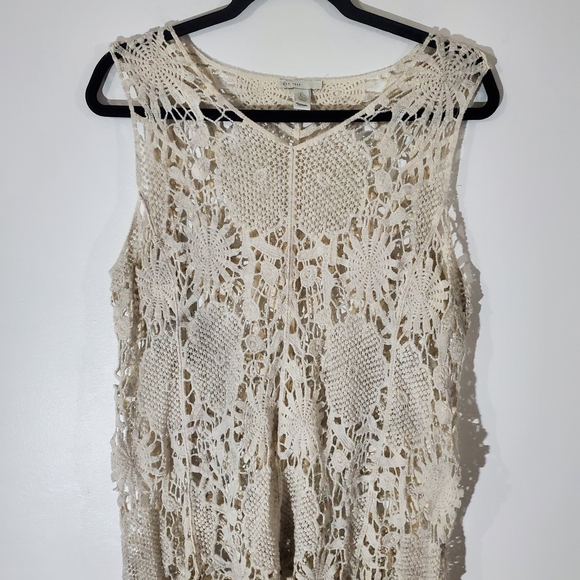 C Est. 1946 Tops - 💚$8 💚Crochet Lace BoHo Top